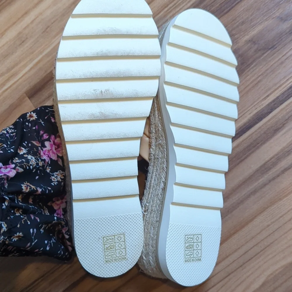 Oasis Society Women's Tan Nude The Rebel Wedge Espadrilles Sandals Size‎ 9